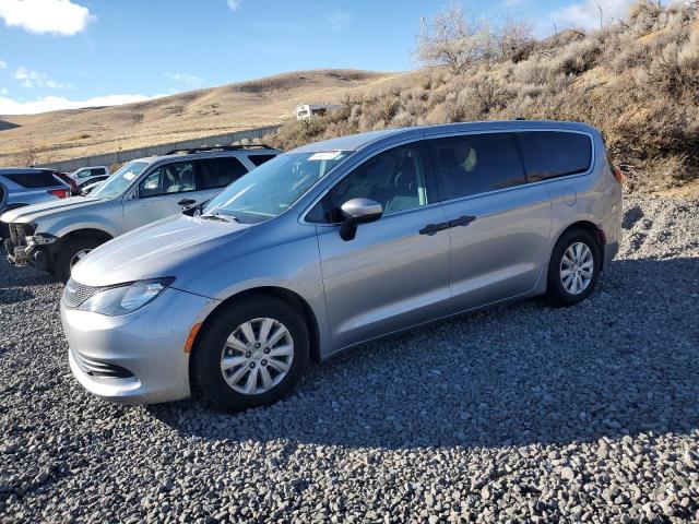  Salvage Chrysler Pacifica