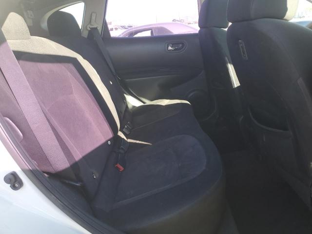 Nissan Rogue S Image 2