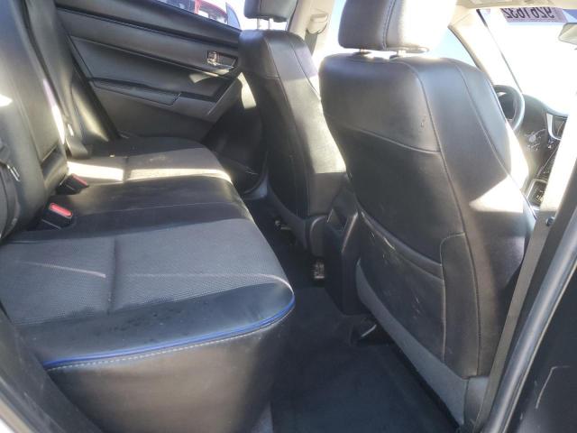 Toyota Corolla L Image 12