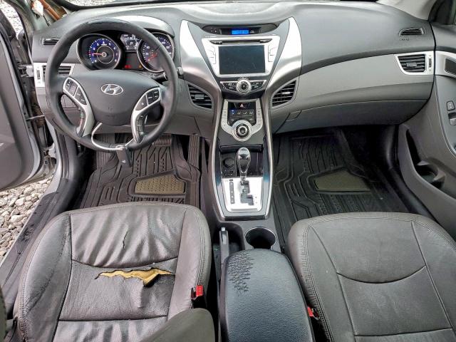 Hyundai ELANTRA Gls Image 11