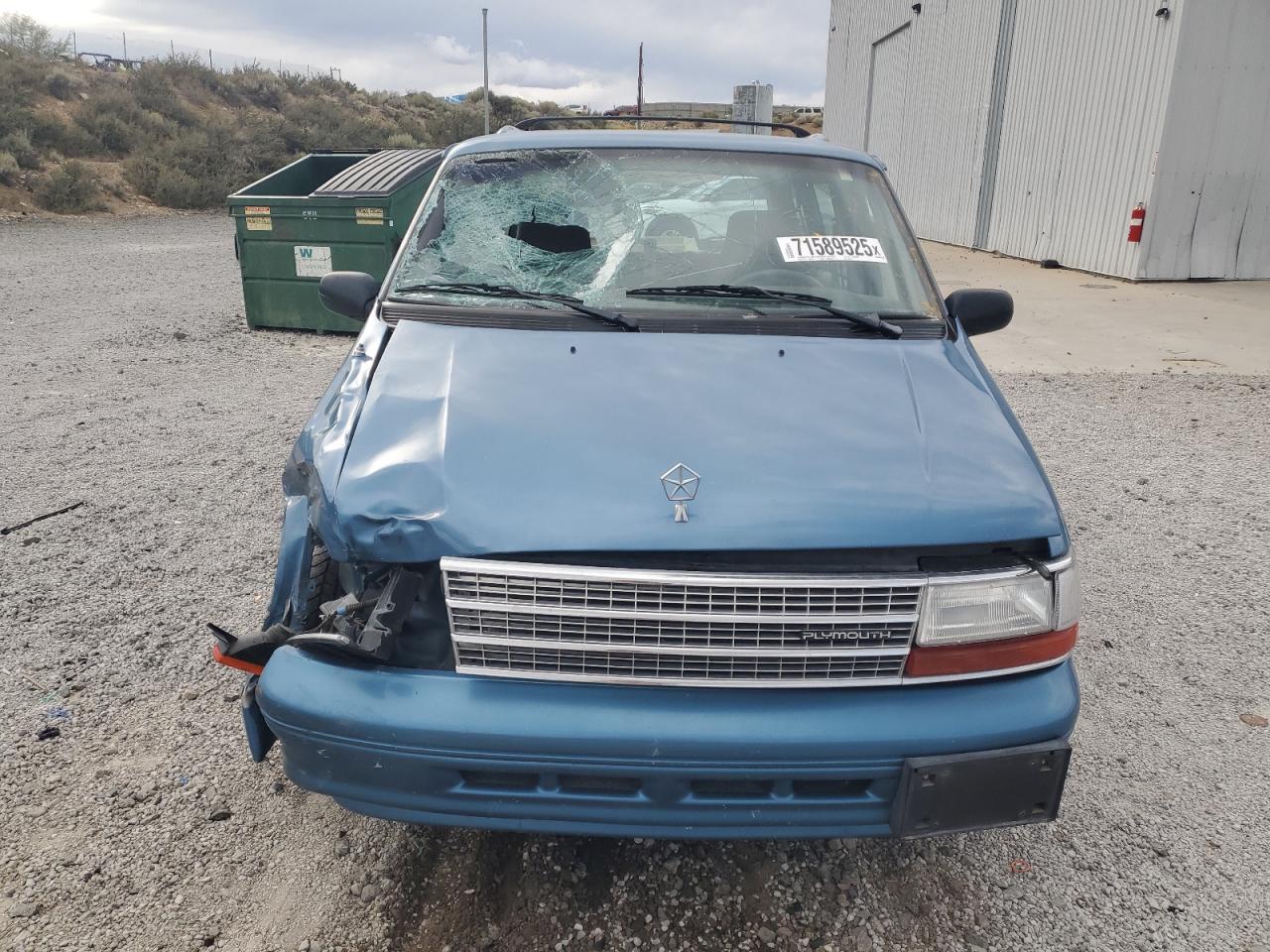 Plymouth Voyager Image 12