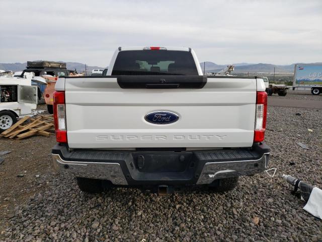 Ford F-250 Super Duty Image 11
