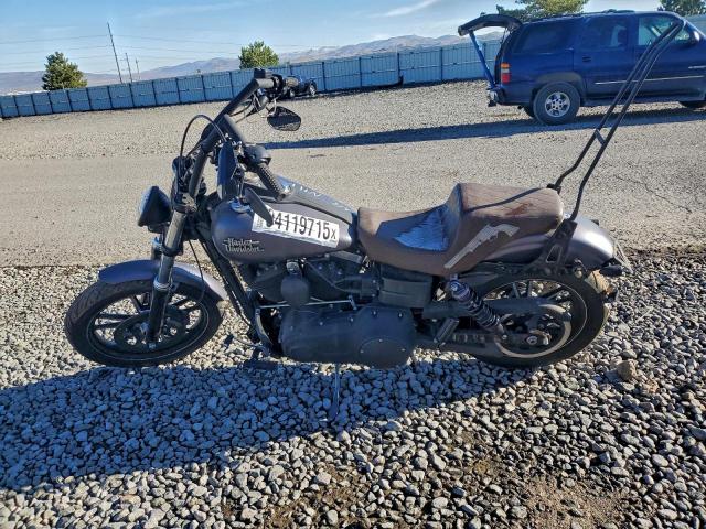 Harley-Davidson Fx Dyna Street Bob Image 2