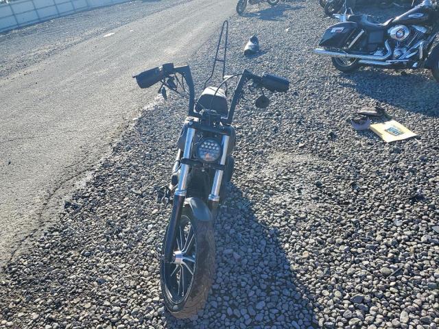 Harley-Davidson Fx Dyna Street Bob Image 5