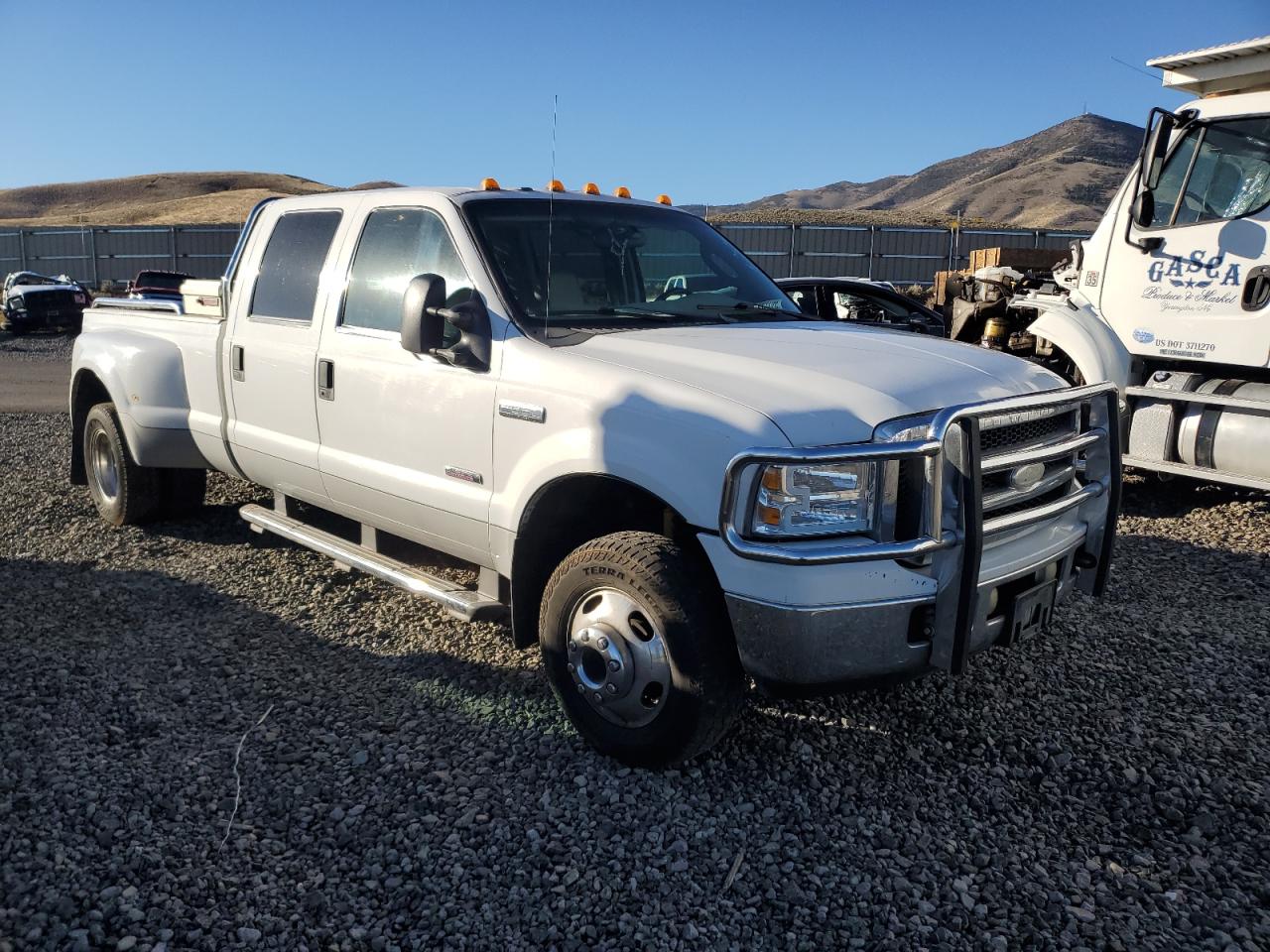 Ford F-350 Super Duty Image 13