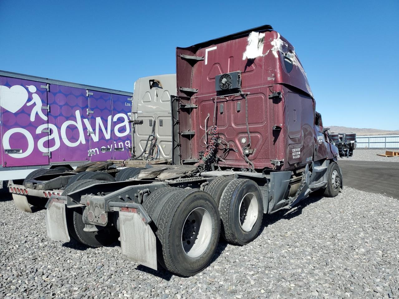 Freightliner Cascadia 1 Image 3