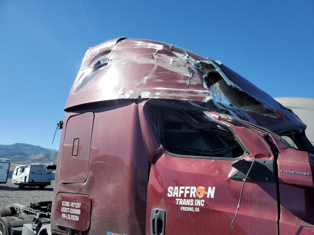 Freightliner Cascadia 1 Image 8