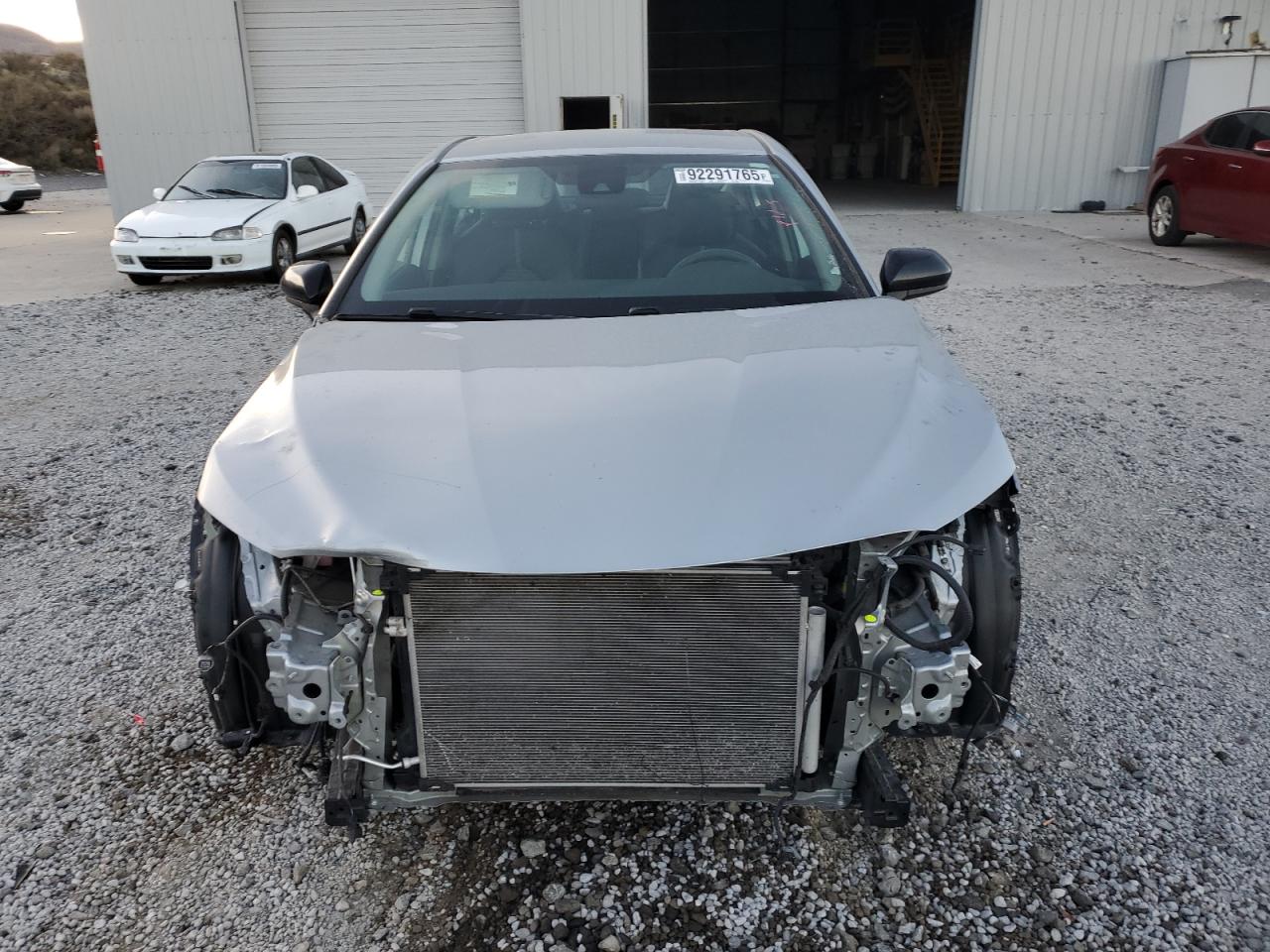 Toyota Camry Se Image 6