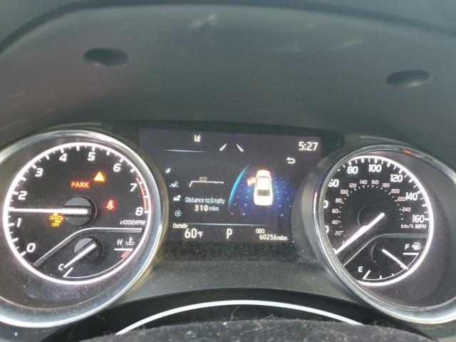 Toyota Camry Se Image 10