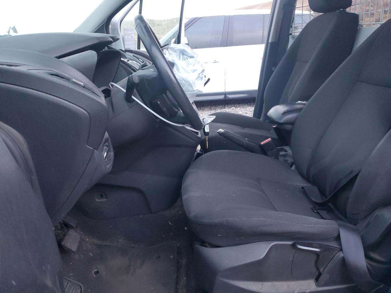 Ford Transit Xlt Image 5