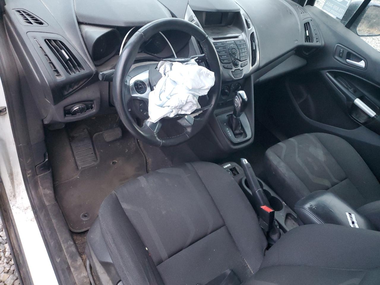 Ford Transit Xlt Image 10