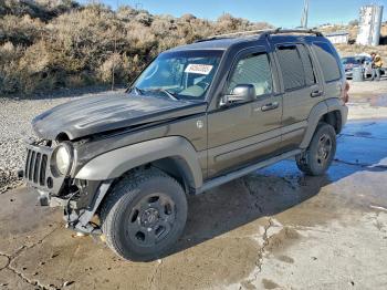  Salvage Jeep Liberty