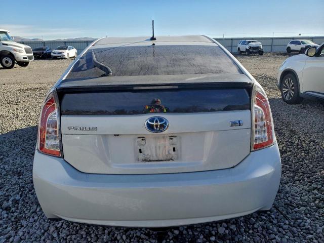 Toyota Prius Image 7