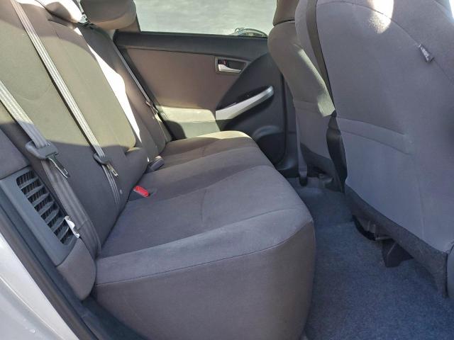 Toyota Prius Image 10