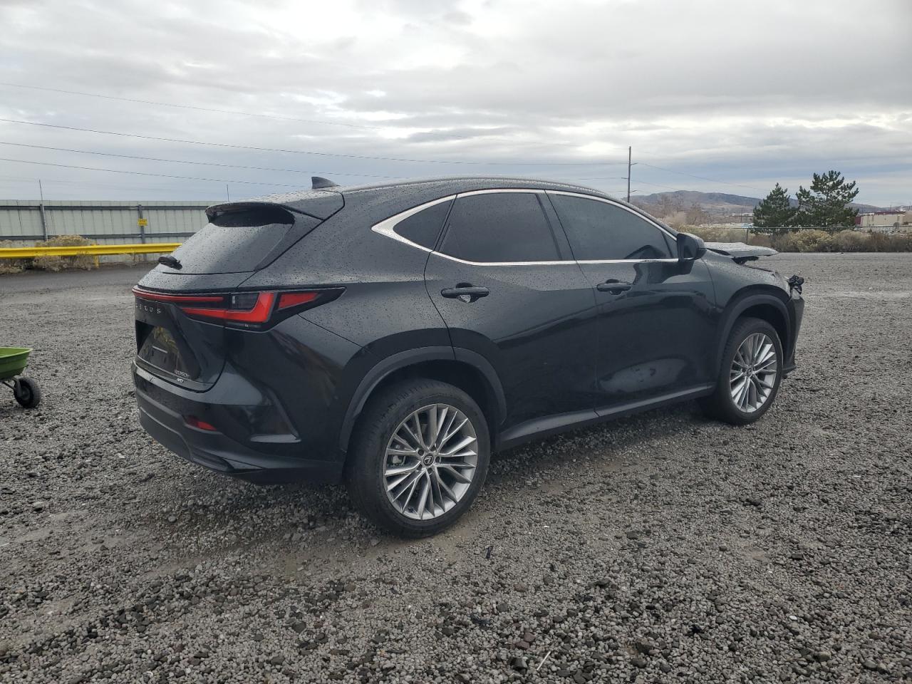 Lexus NX 350h Base Image 3