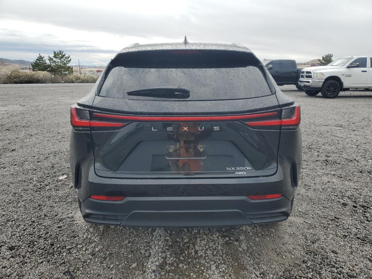 Lexus NX 350h Base Image 5