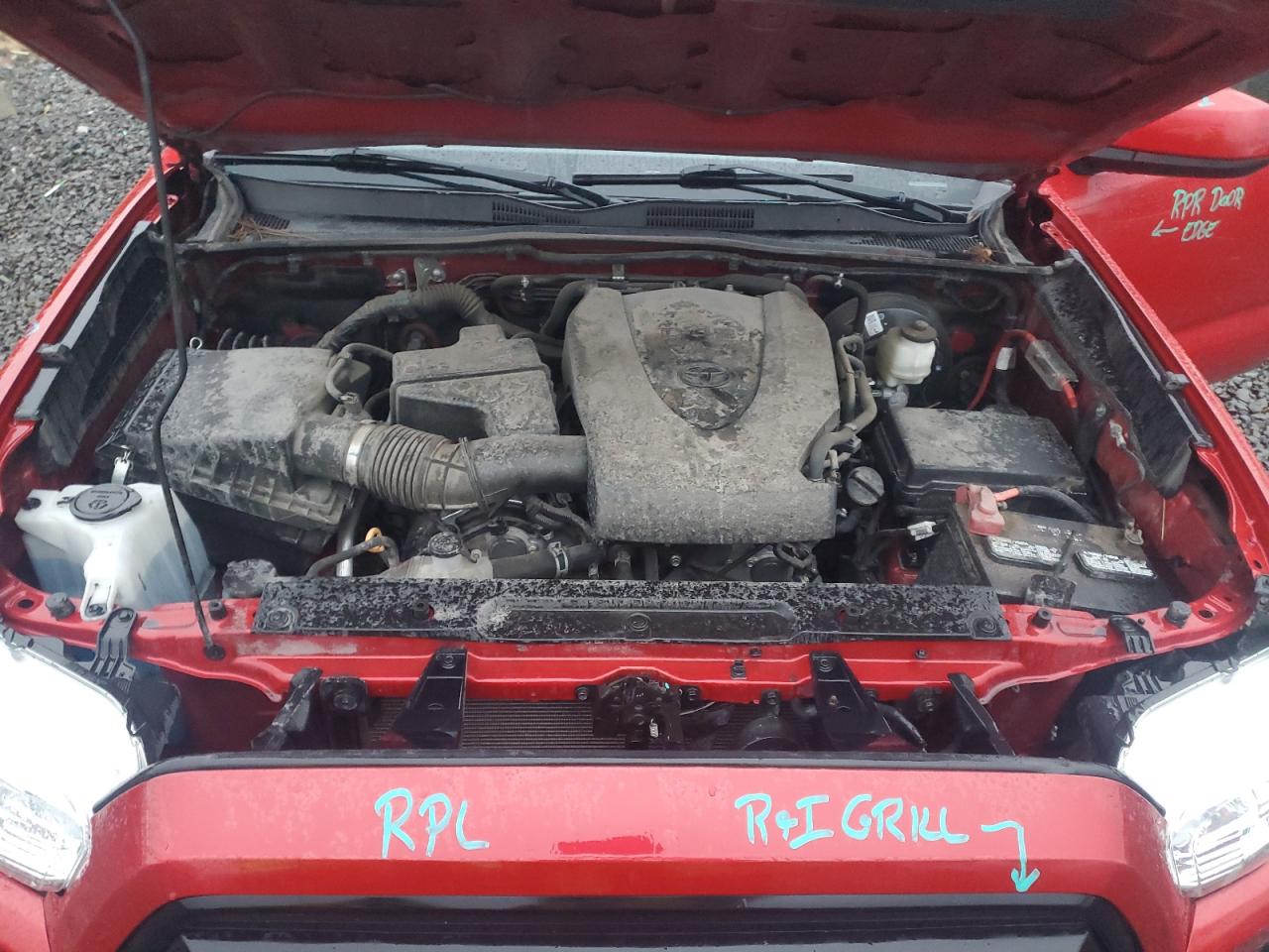 Toyota Tacoma Double Cab Image 8