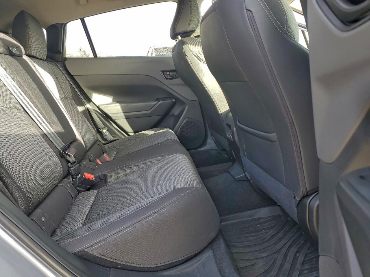 Subaru Crosstrek Premium Image 2