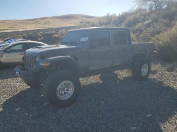  Salvage Jeep Gladiator