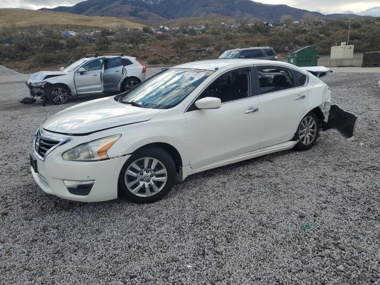 Nissan Altima 2.5 Image 1