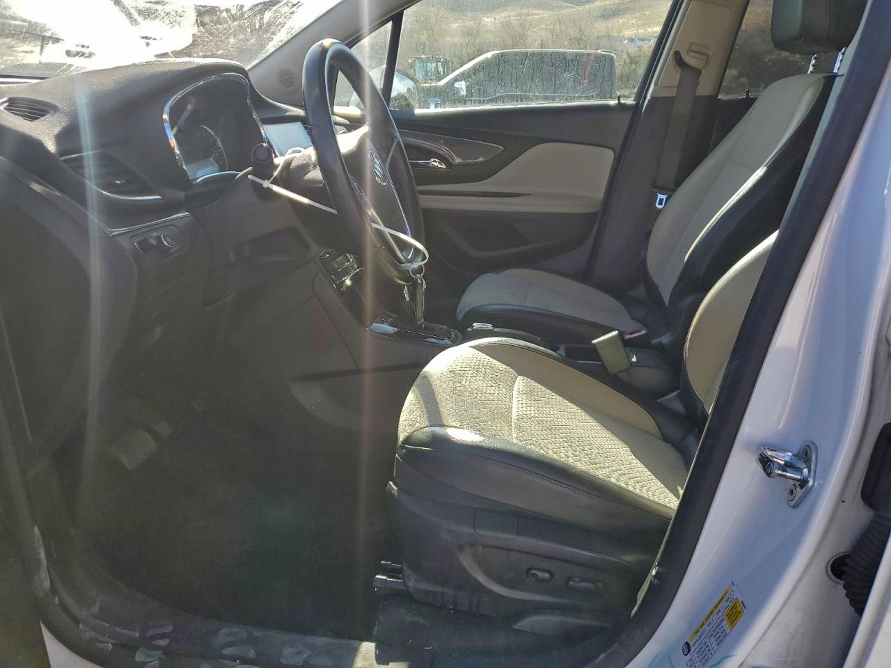 Buick Encore Preferred Image 5