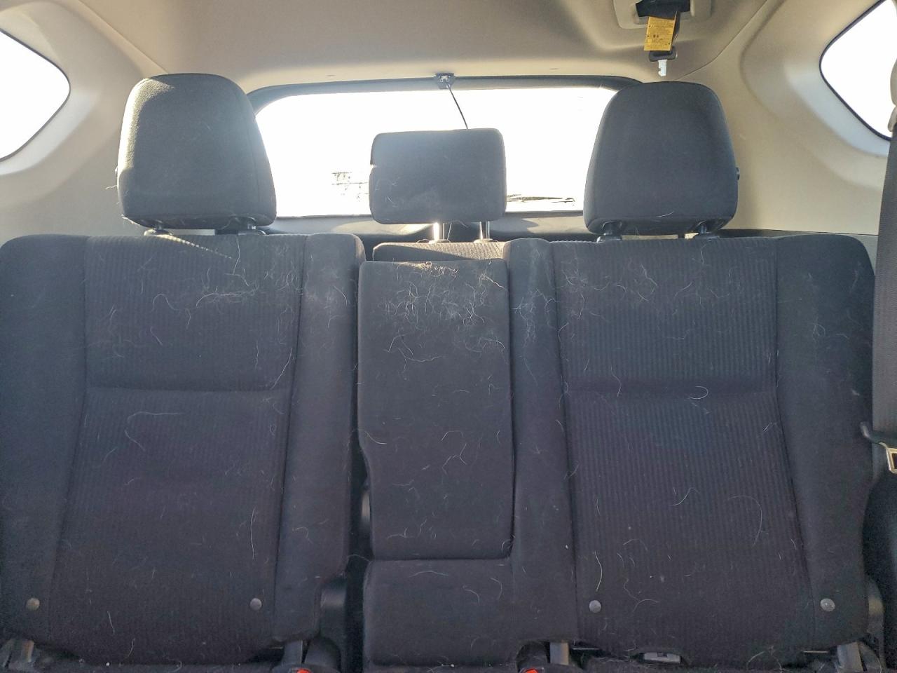 Toyota RAV4 Le Image 7