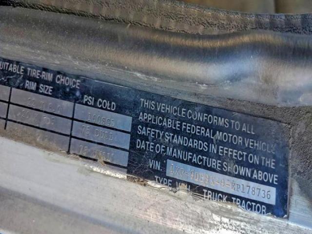 Peterbilt 382 Image 7