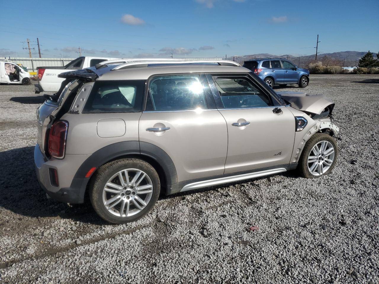 MINI Cooper S Countryman All4 Image 2
