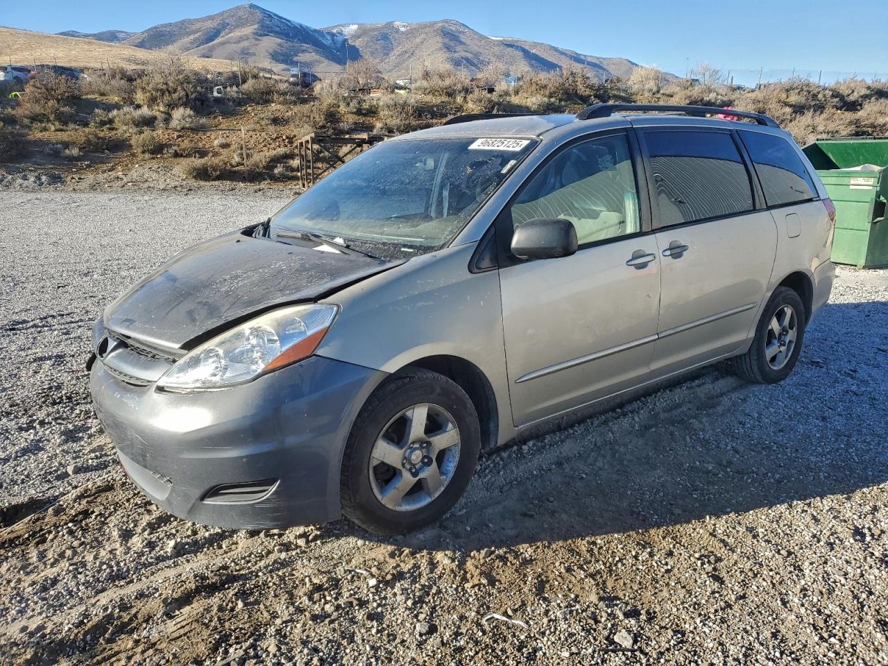 Toyota Sienna Ce Image 1
