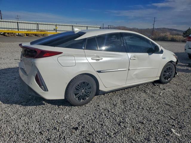 Toyota Prius Image 3