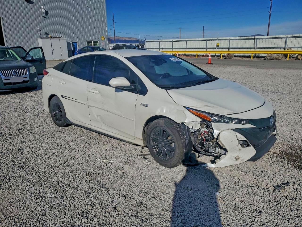 Toyota Prius Image 9