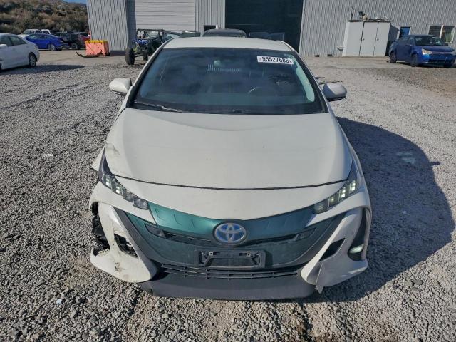 Toyota Prius Image 4