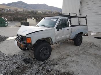  Salvage Toyota Pickup