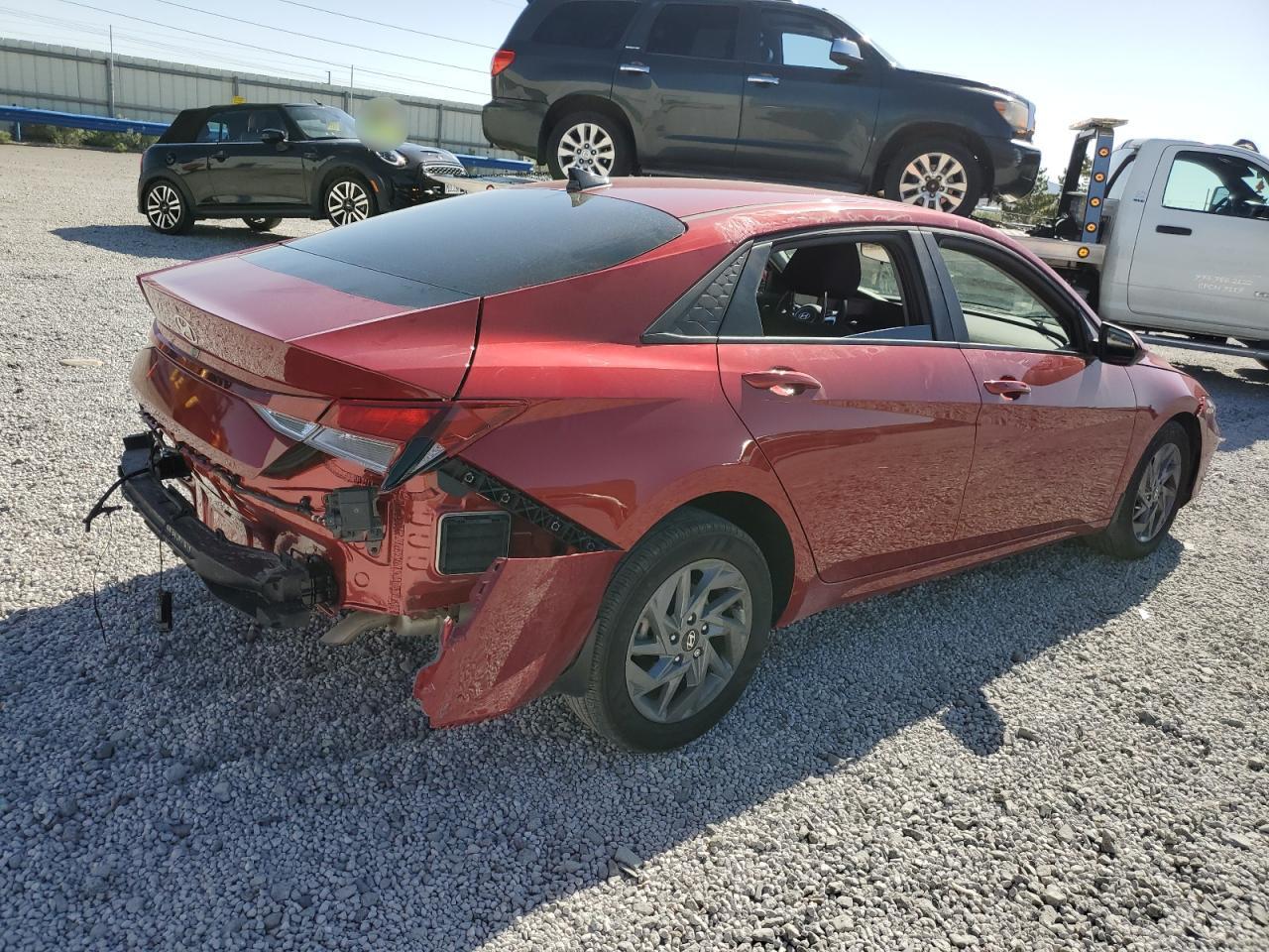 Hyundai ELANTRA Sel Image 7