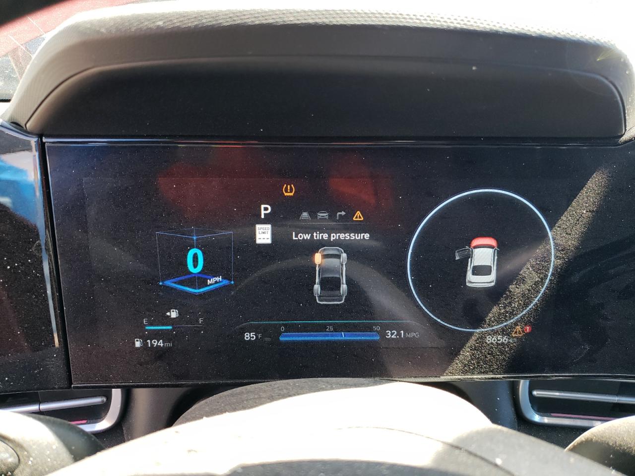 Hyundai ELANTRA Sel Image 8