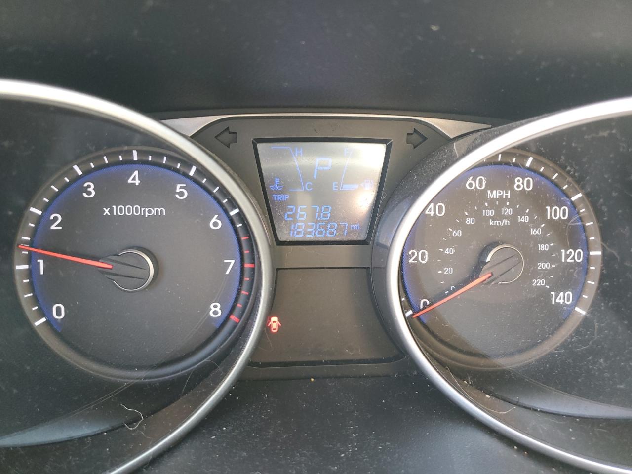 Hyundai TUCSON Gls Image 12