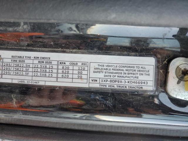 Peterbilt 579 Image 6