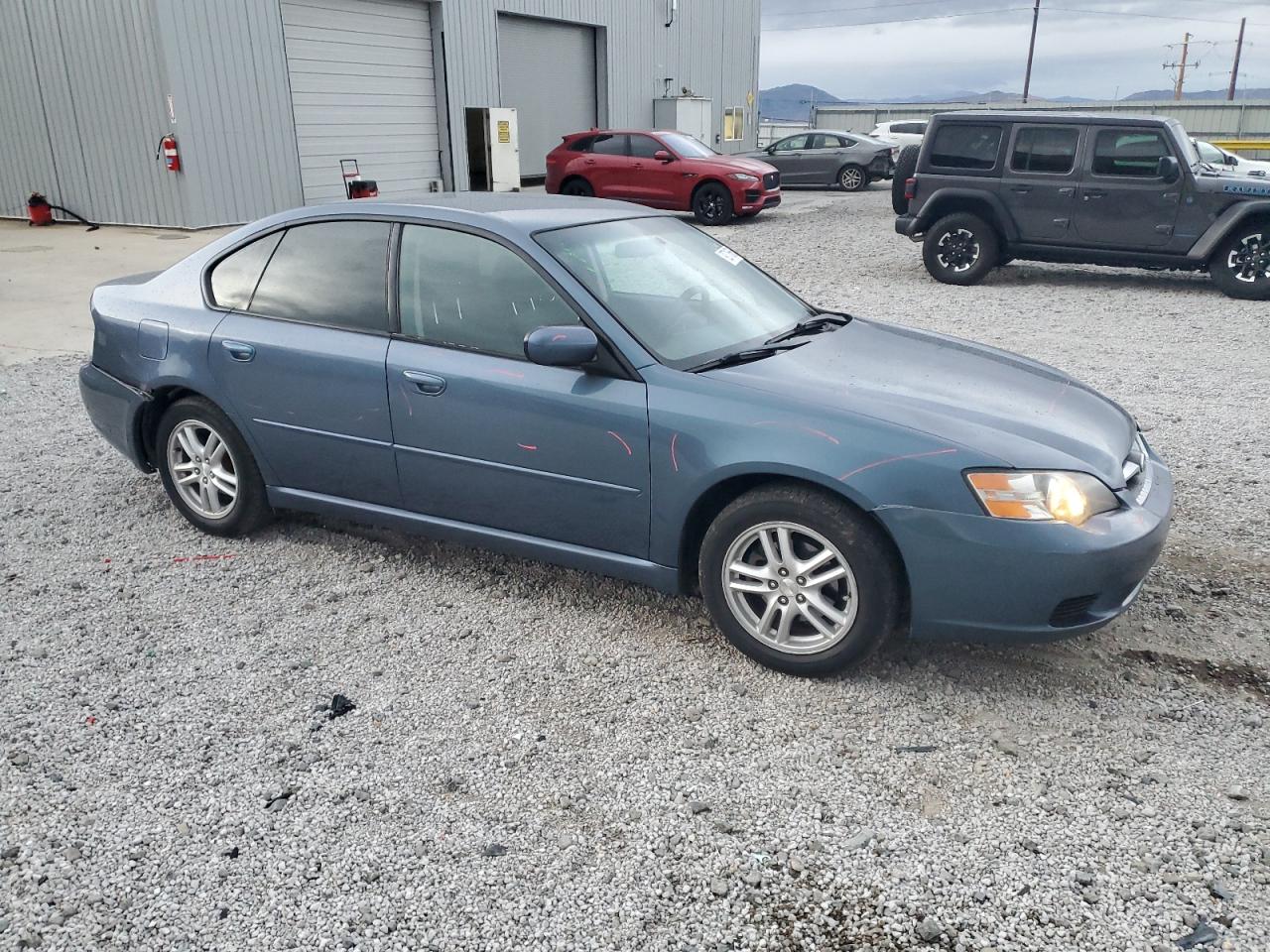 Subaru Legacy 2.5i Image 6