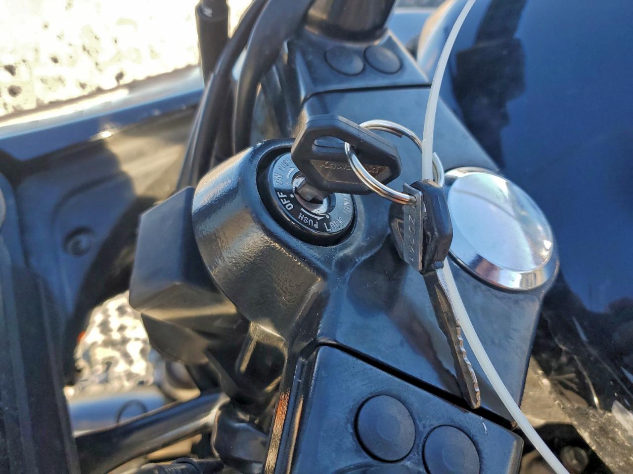 Kawasaki Ninja 500 D Image 8