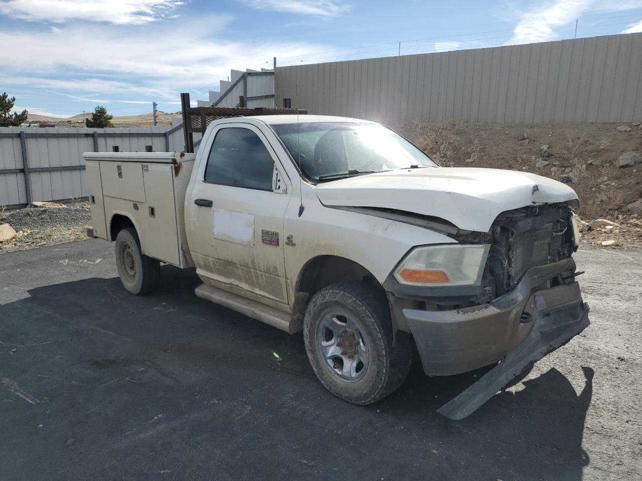 Dodge Ram 2500 Image 3