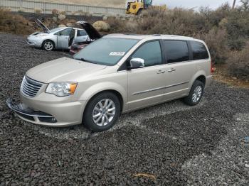  Salvage Chrysler Minivan