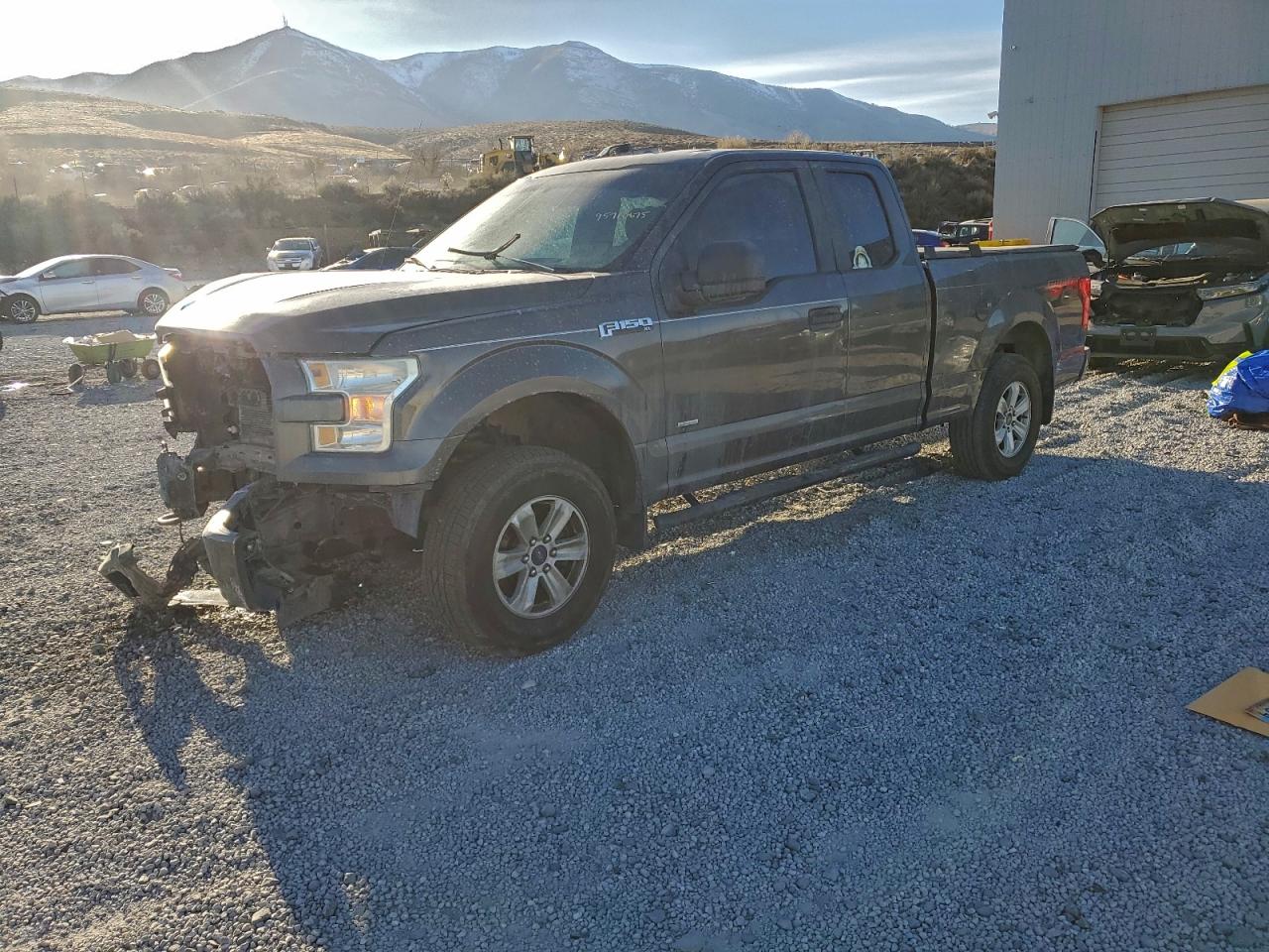 Ford F-150 Super Cab Image 1