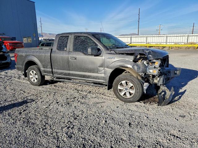 Ford F-150 Super Cab Image 8