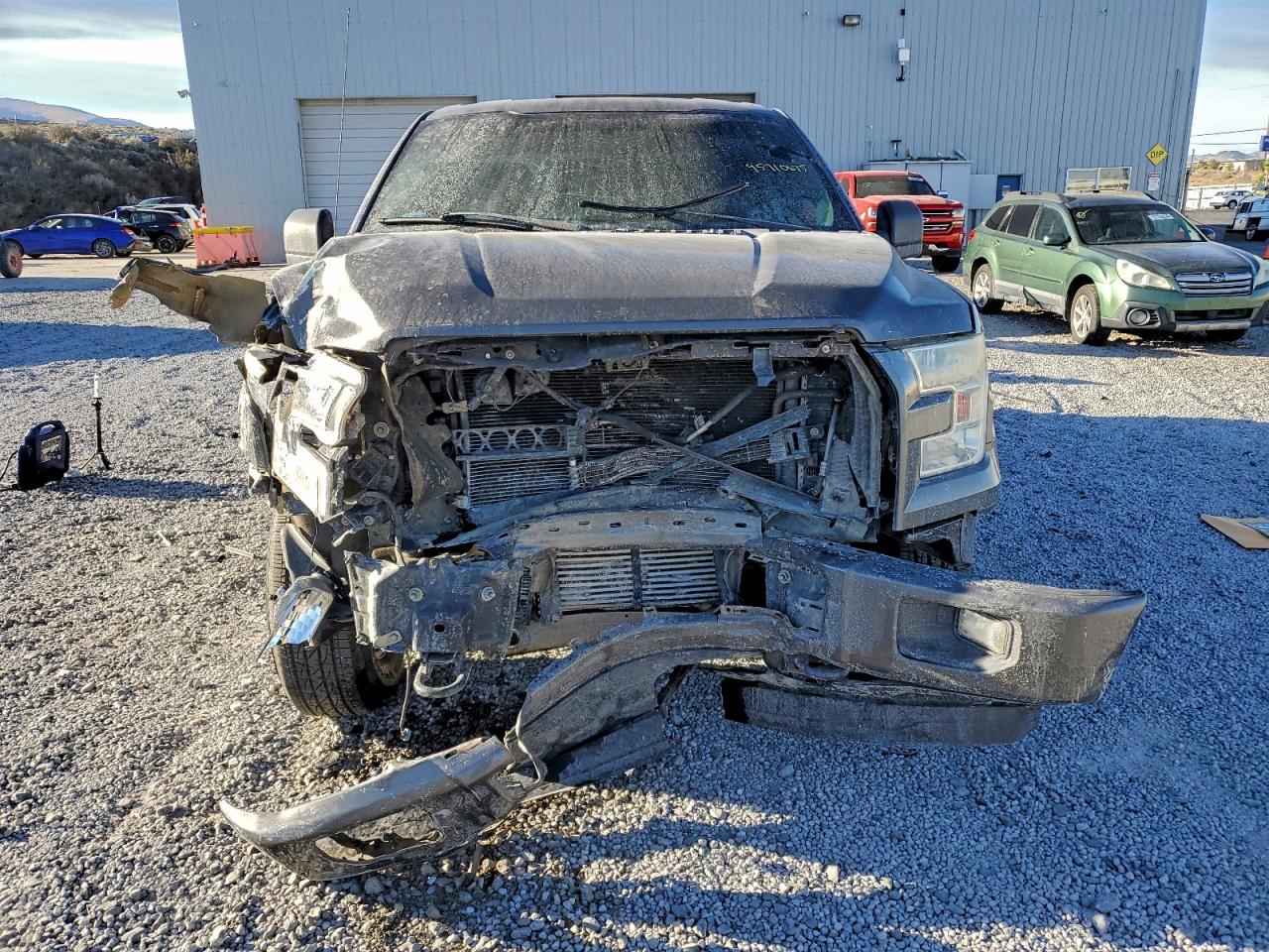 Ford F-150 Super Cab Image 12