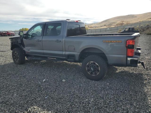 Ford F-250 Super Duty Image 6