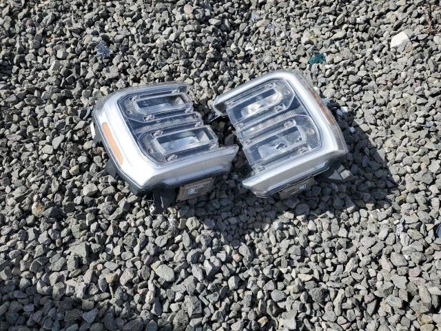 Ford F-250 Super Duty Image 11