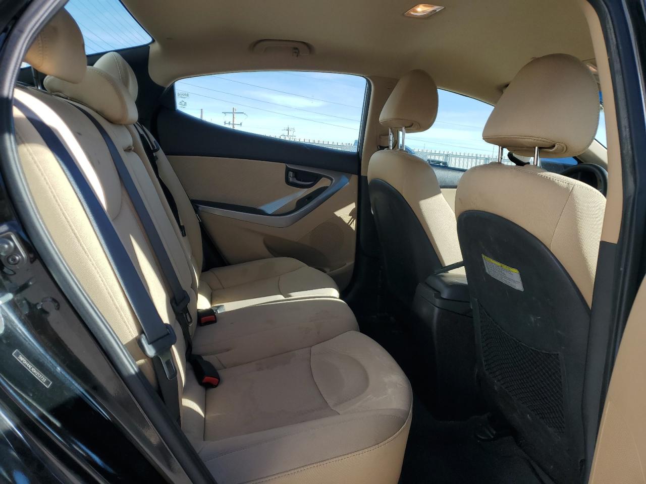 Hyundai ELANTRA Gls Image 8