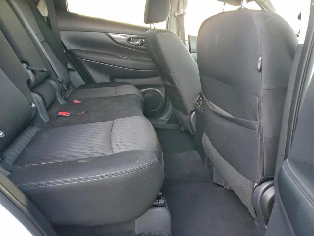 Nissan Rogue S Image 13