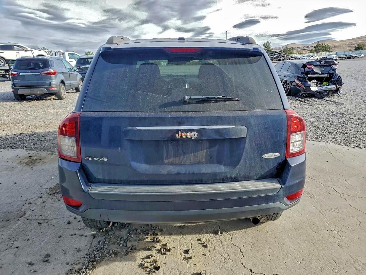 Jeep Compass Latitude Image 11