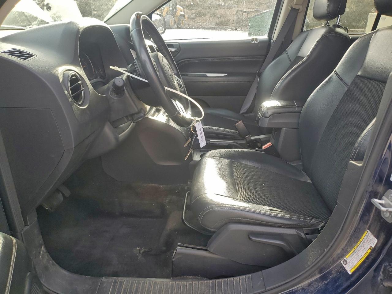 Jeep Compass Latitude Image 8